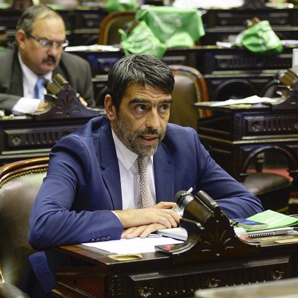 Sesión_13-06-2018_Diputado_TAILHADE_100 (1) Sesión_13-06-2018_Diputado_TAILHADE_100 (1)