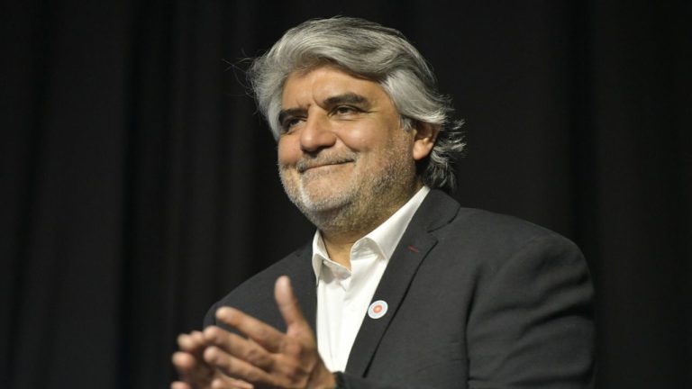 Correa: “El movimiento nacional tiene un candidato y es Kicillof”